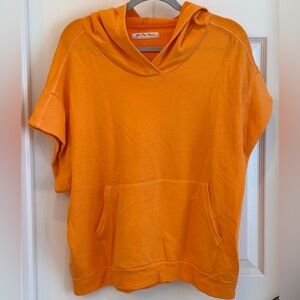 WE THE FREE NWOT Vibrant Orange Hoodie